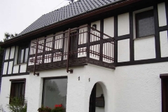 Geländer mit Schnörkeln