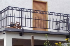 Modell Pedro - hier sind die Spitzen alternativ im unteren Bereich angebracht - ein Blickfang für das Haus
